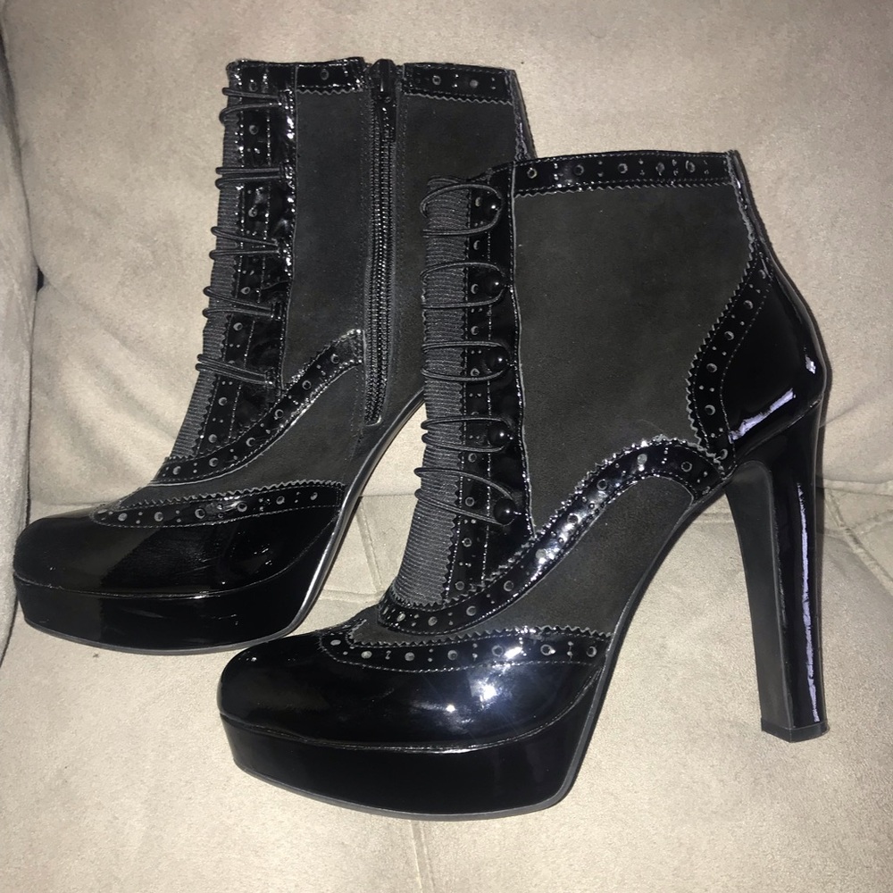 Gianni Bini black patent leather boots - Picture 2 of 9